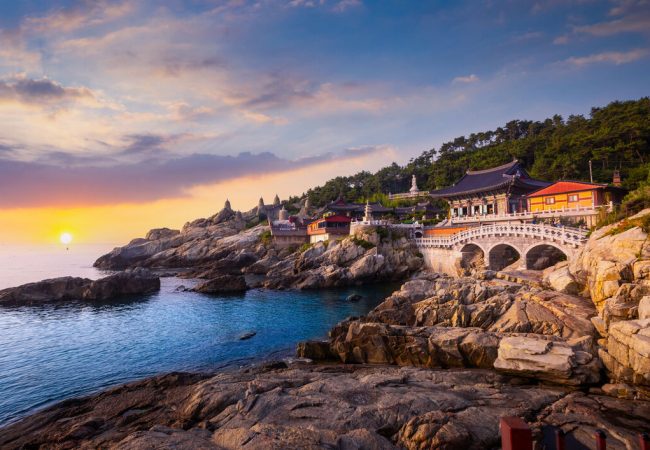 haedong-yonggungsa-temple-coast-busan-south-korea